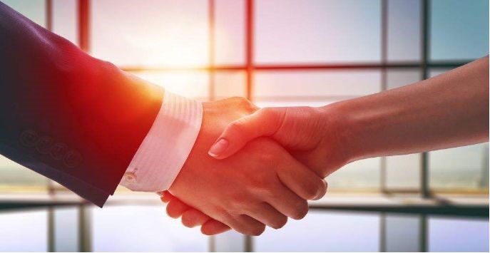 中國領(lǐng)先的資產(chǎn)管理公司：易方達(dá)基金選擇藍(lán)凌-01